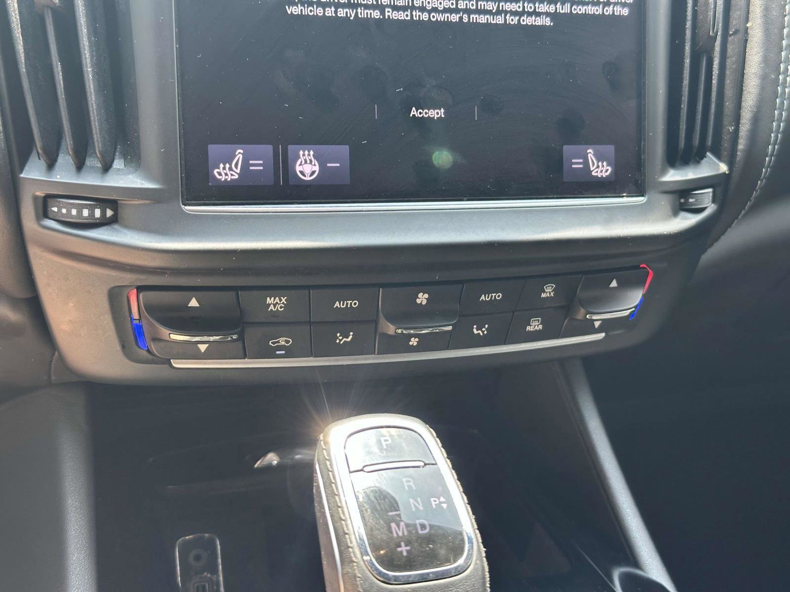 Used 2022 Maserati Levante Modena AWD/4WD image 28