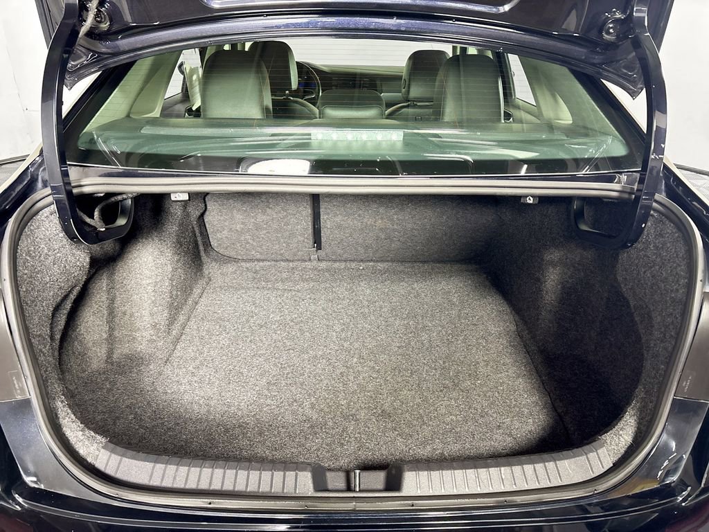 Used 2024 Volkswagen Jetta SE image 20