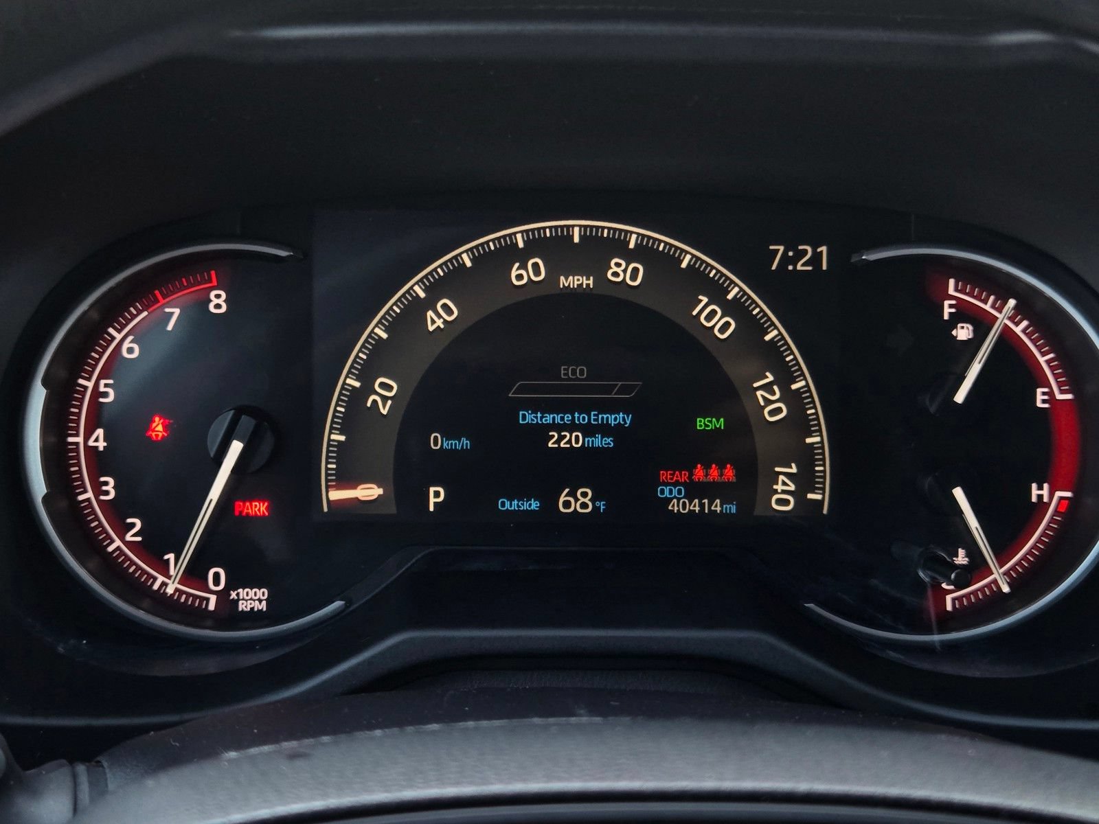 Certified 2025 Toyota RAV4 XLE FWD image 21