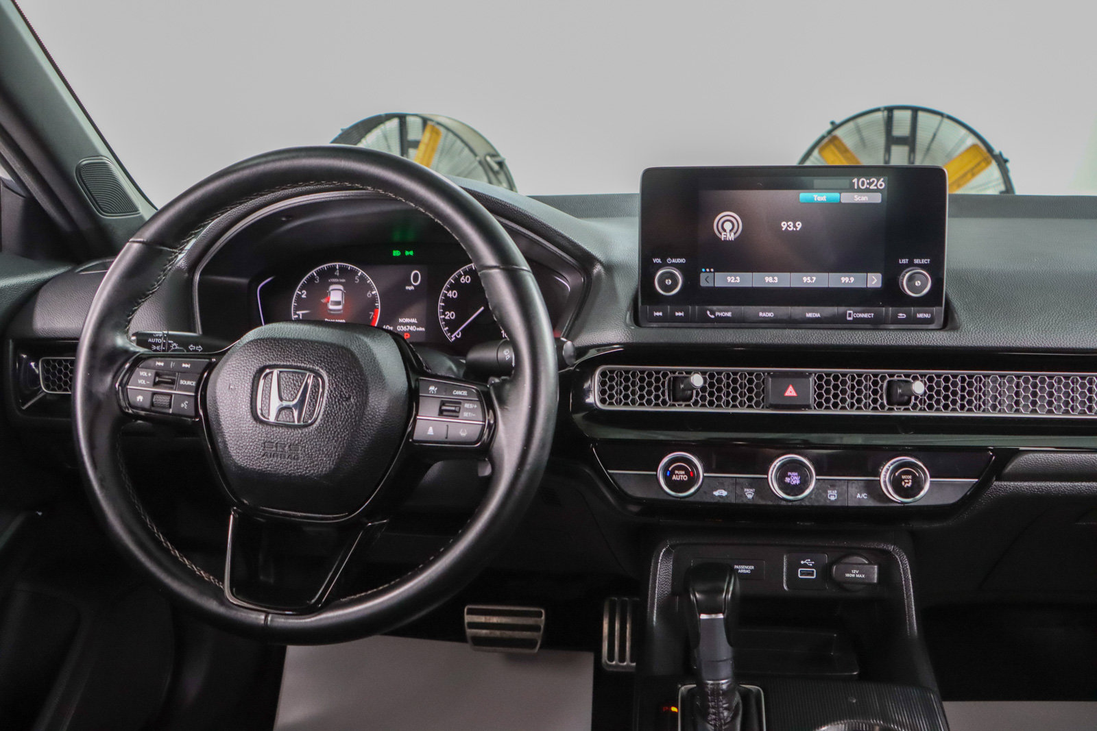 Used 2023 Honda Civic Sport image 17