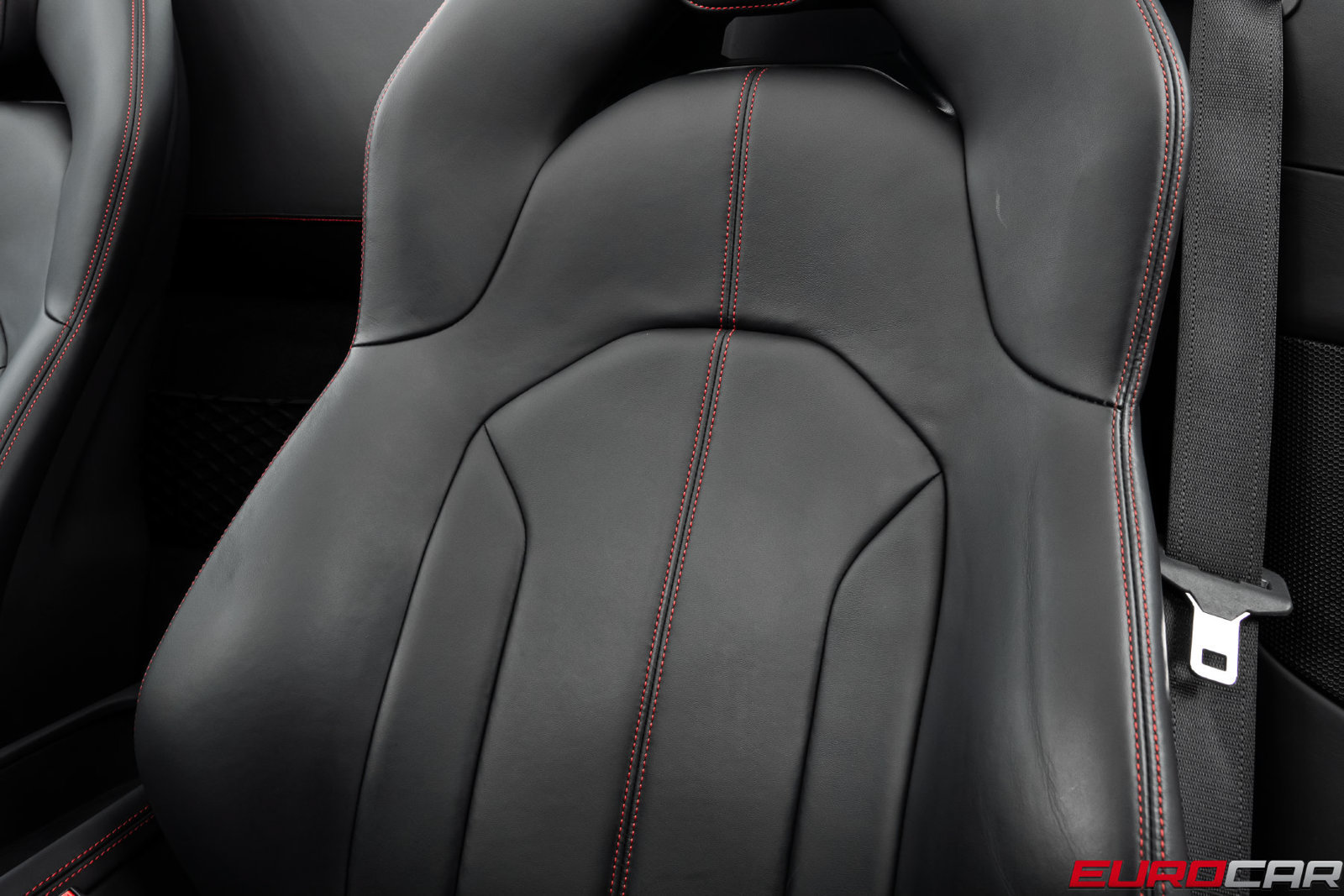 Used 2021 Ferrari F8 Tributo RWD image 46