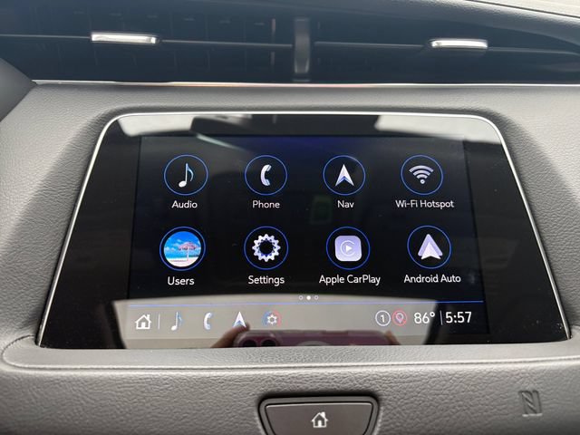 Used 2021 Cadillac XT4 Premium Luxury w/ Cold Weather Package AWD/4WD image 27