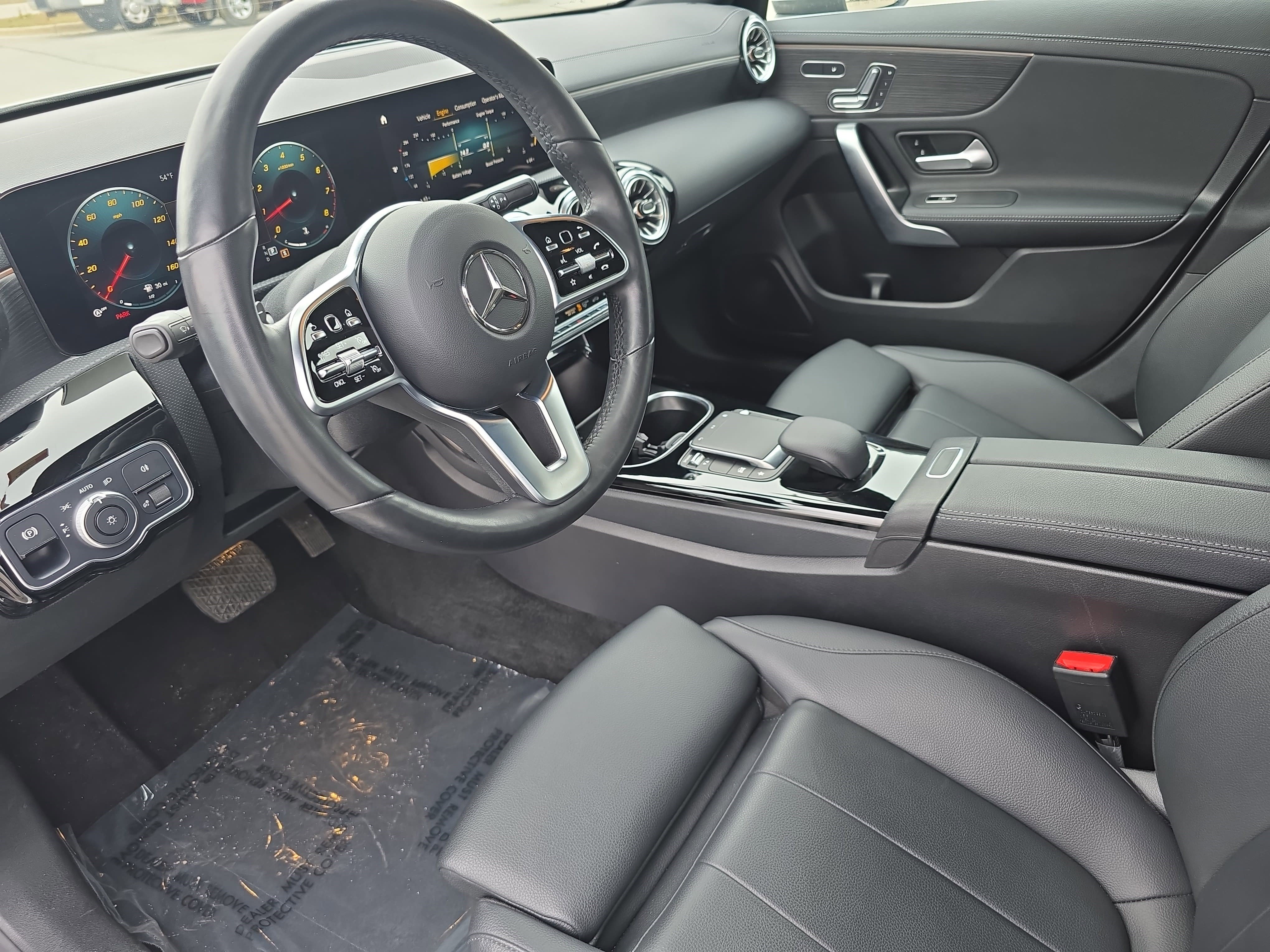 Used 2023 Mercedes-Benz CLA 250 4MATIC w/ Premium Package image 16