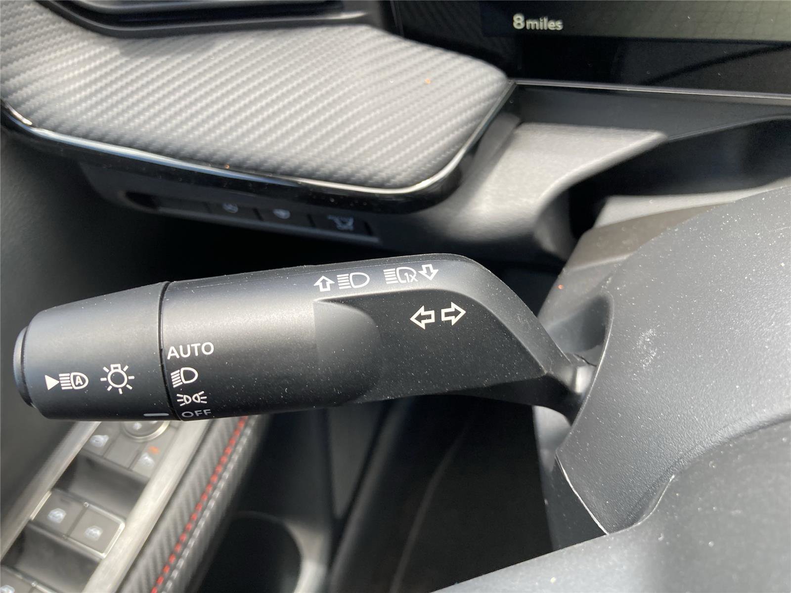 New 2025 Nissan Kicks SR w/ SR Premium Package image 26