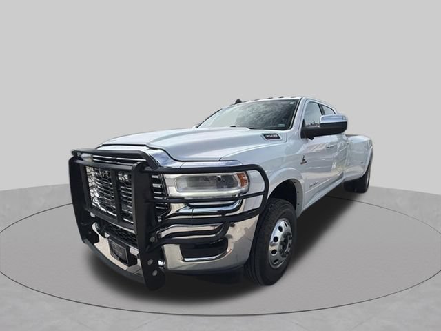 Used 2022 RAM 3500 Laramie AWD/4WD image 9