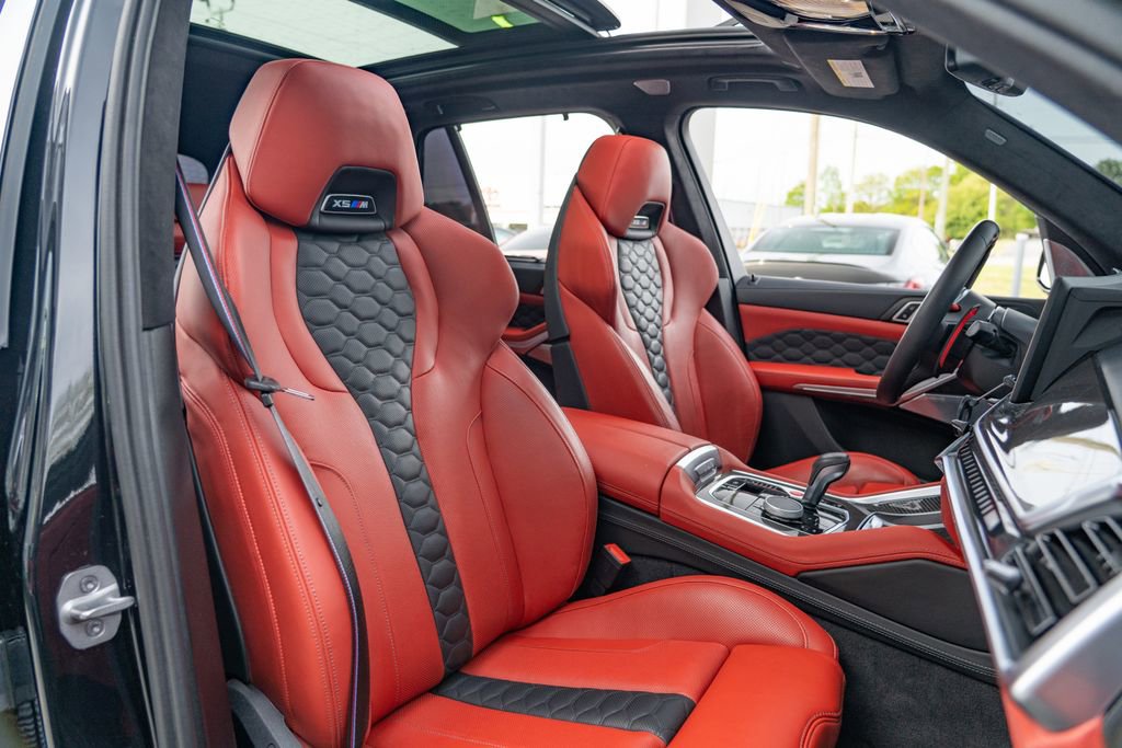 Used 2025 BMW X5 M Competition w/ Executive Package AWD/4WD image 23