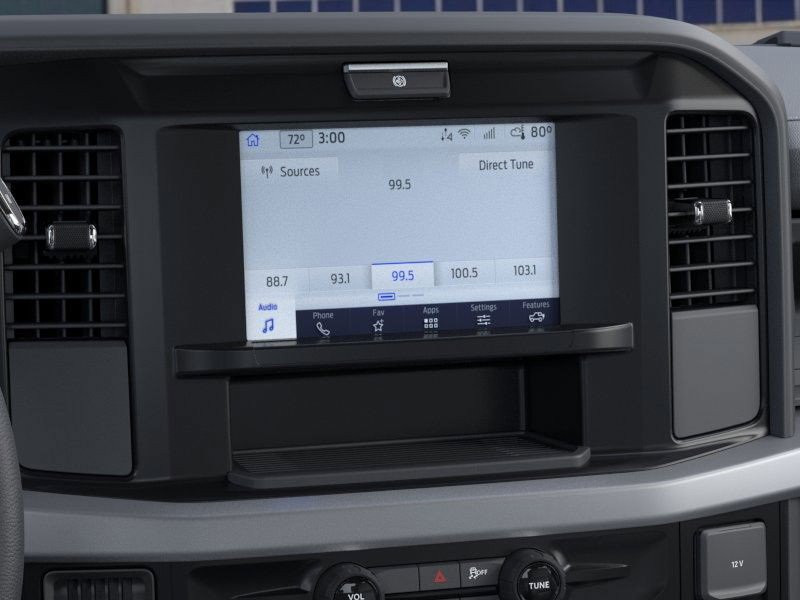 New 2026 Ford F550 4x4 Crew Cab image 15