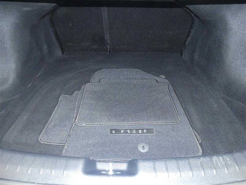 Used 2022 Kia Forte GT-Line image 28