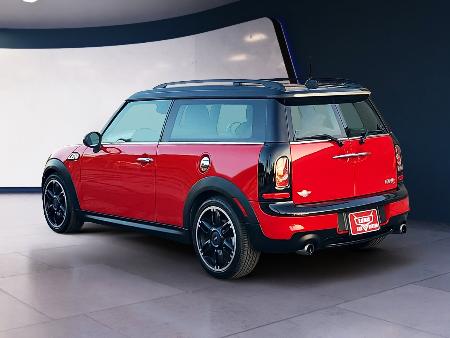 Used 2014 MINI Cooper Clubman S image 3