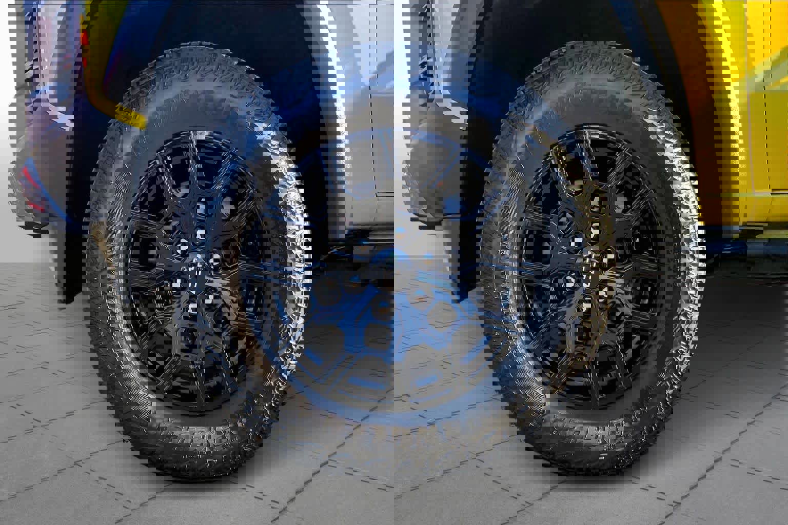 Certified 2023 Chevrolet Colorado Trail Boss w/ Advanced Trailering Package image 10