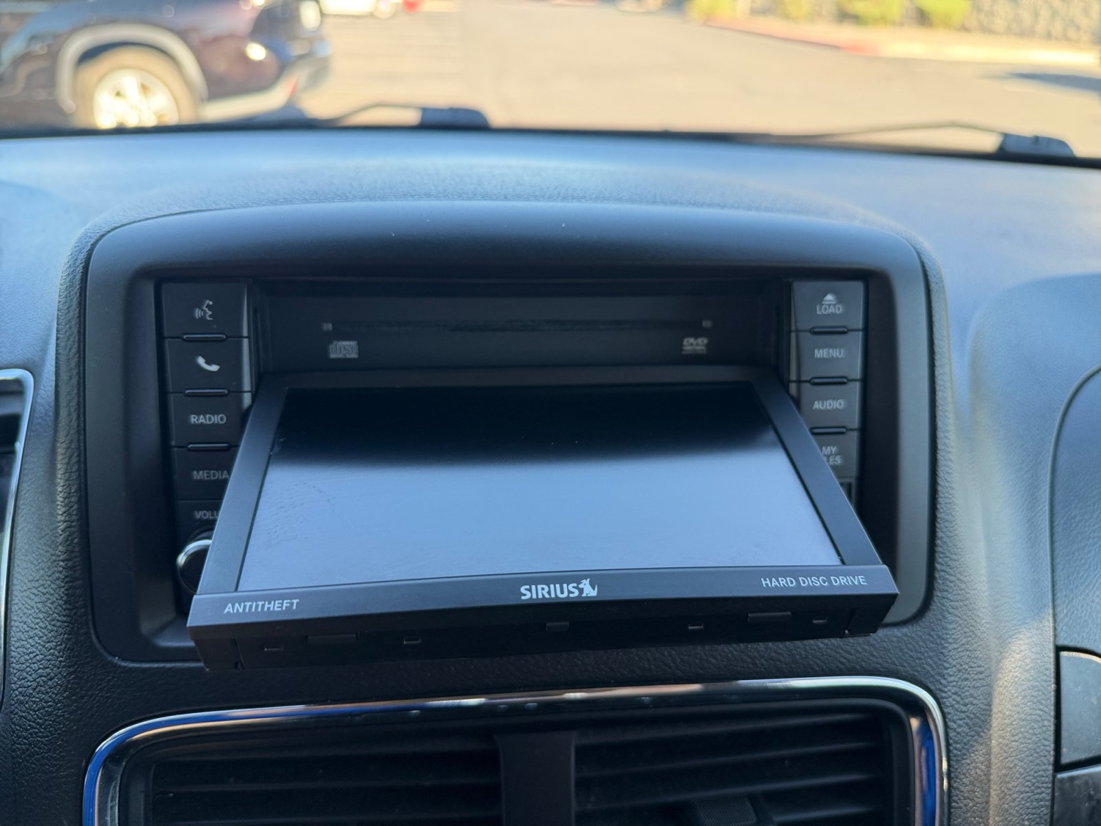 Used 2018 Dodge Grand Caravan SE w/ UConnect Hands-Free Group FWD image 25