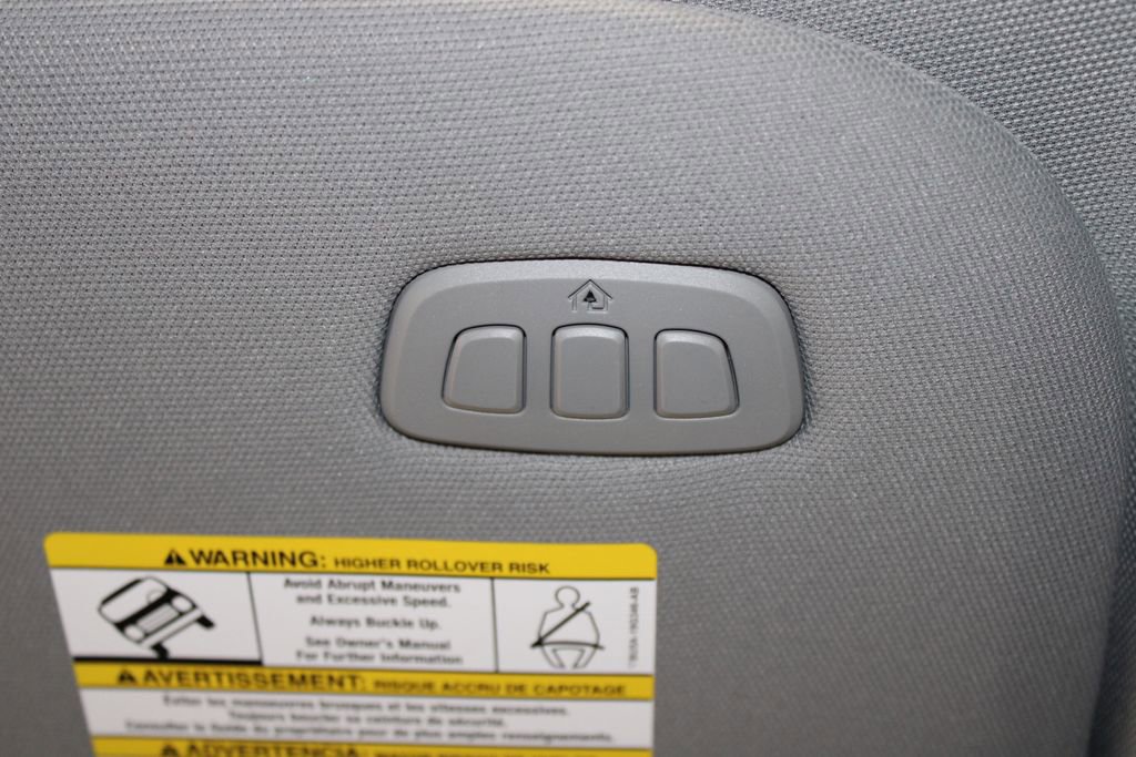 New 2026 Ford F250 Lariat w/ Black Appearance Package image 58