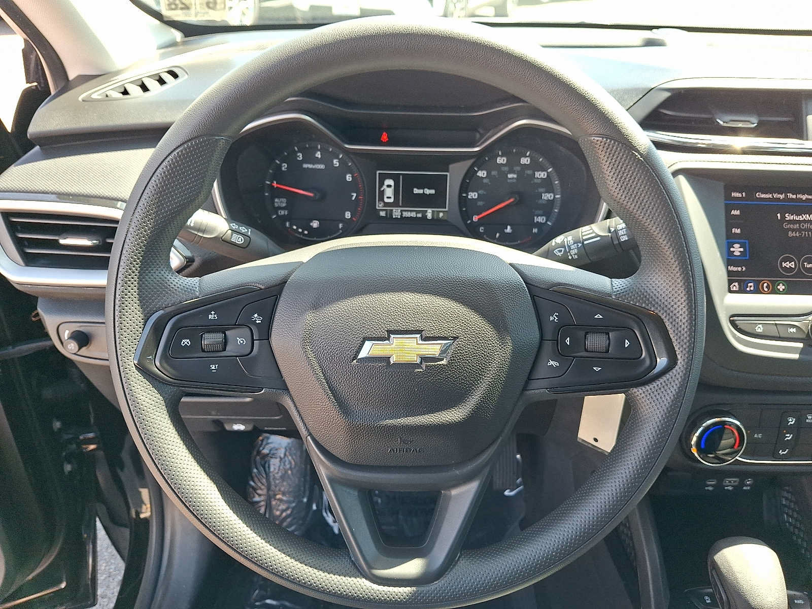 Used 2023 Chevrolet TrailBlazer LS AWD/4WD image 19