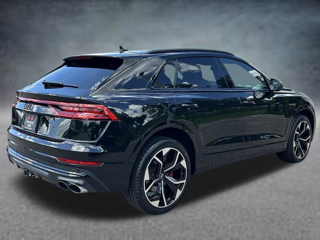 Used 2023 Audi SQ8 Prestige AWD/4WD image 5