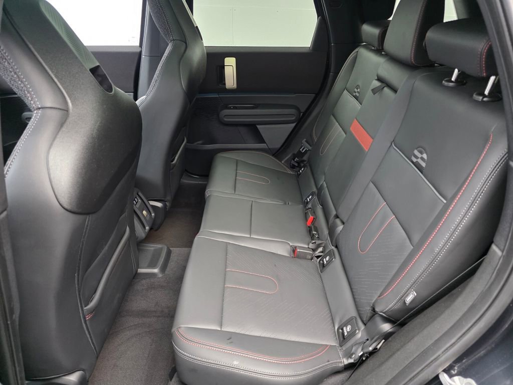 Used 2025 MINI Cooper Countryman John Cooper Works w/ Comfort Package Max image 11