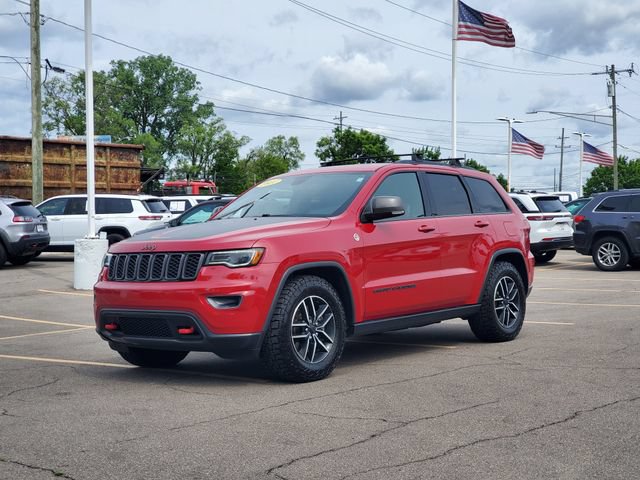 Certified 2021 Jeep Grand Cherokee Trailhawk w/ Trailhawk Luxury Group AWD/4WD image 35
