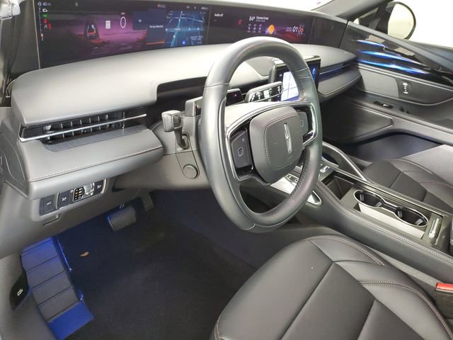 Used 2024 Lincoln Nautilus Premier w/ Jet Appearance Package image 20