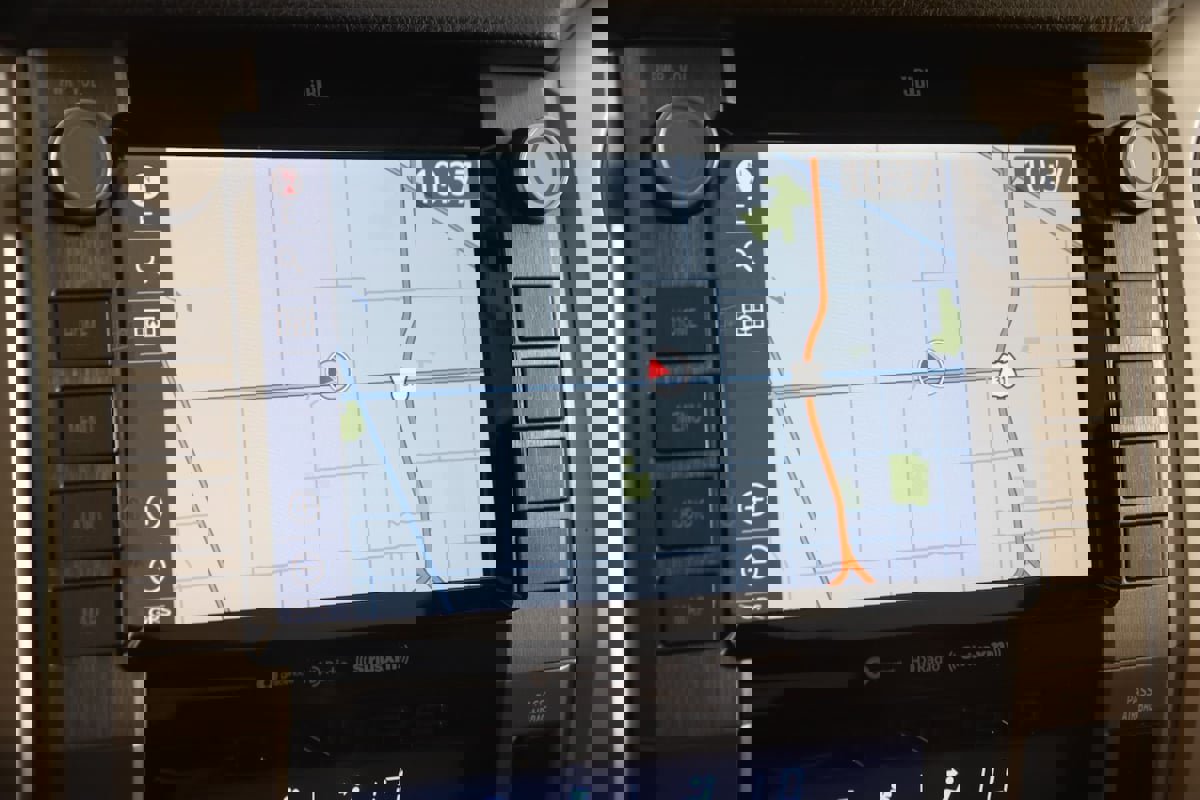 Used 2021 Toyota Tundra 1794 Edition image 9