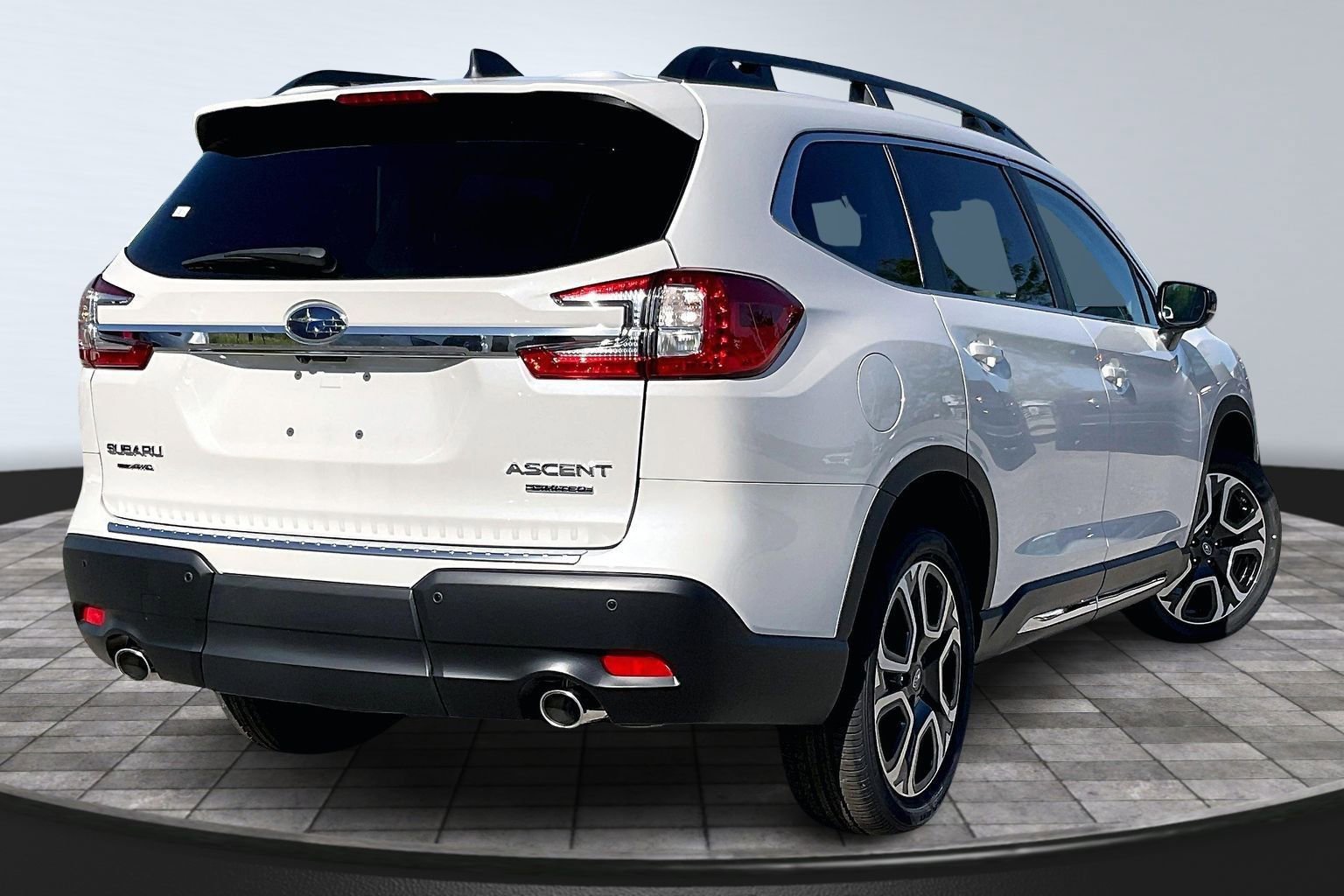 New 2026 Subaru Ascent Limited image 14