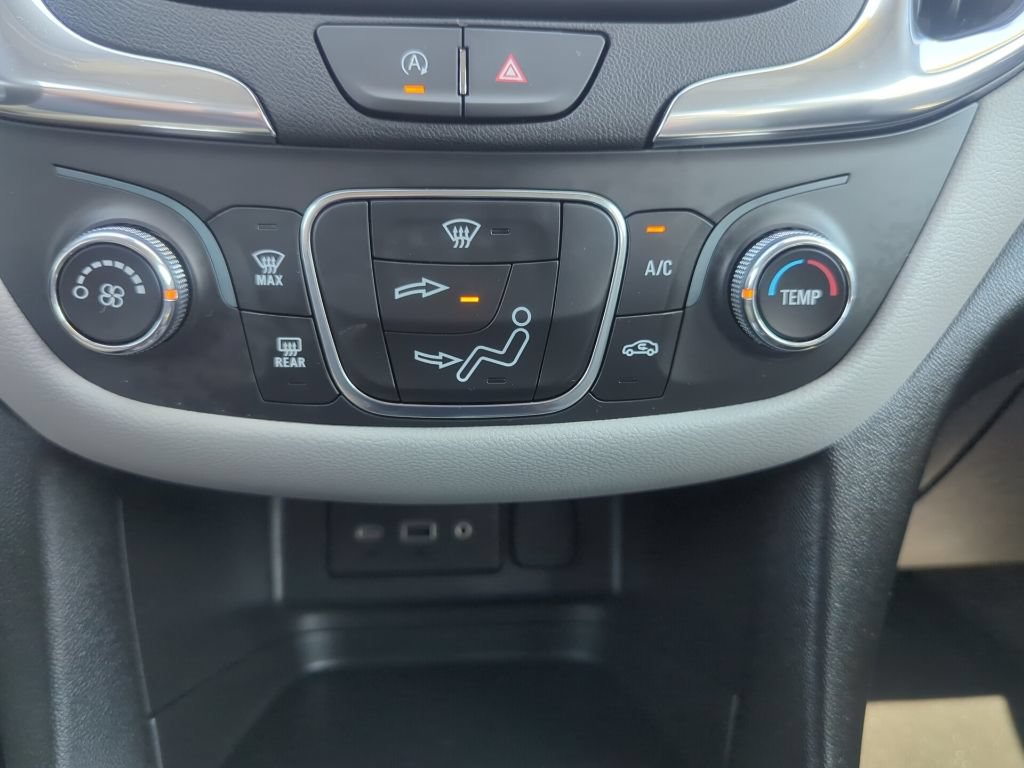 Certified 2024 Chevrolet Equinox LS FWD image 26