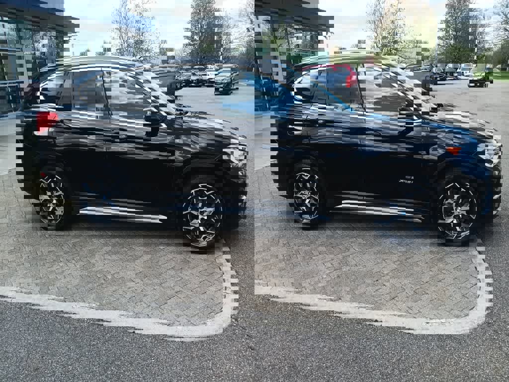 Used 2018 BMW X1 xDrive28i image 7