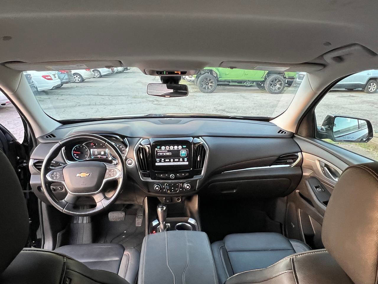 Used 2019 Chevrolet Traverse RS w/ LPO, Floor Liner Package FWD image 26