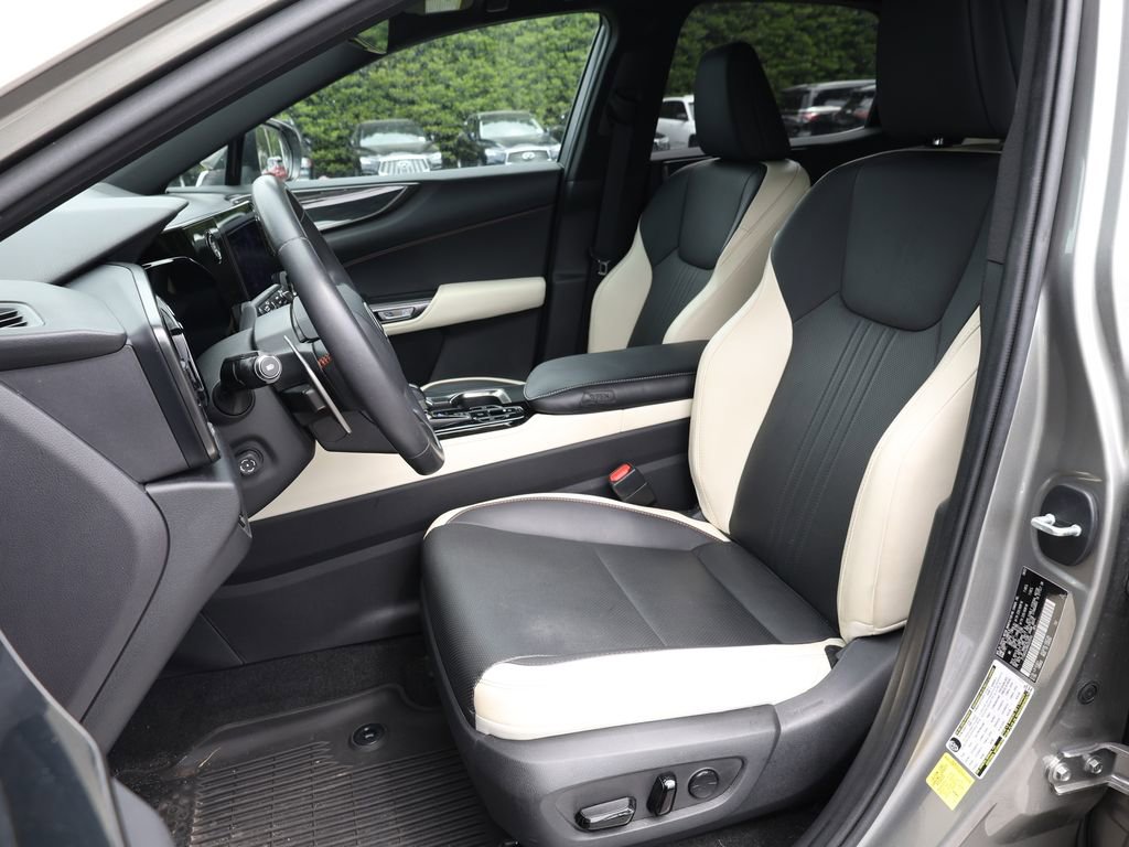 Used 2022 Lexus NX 250 FWD image 15