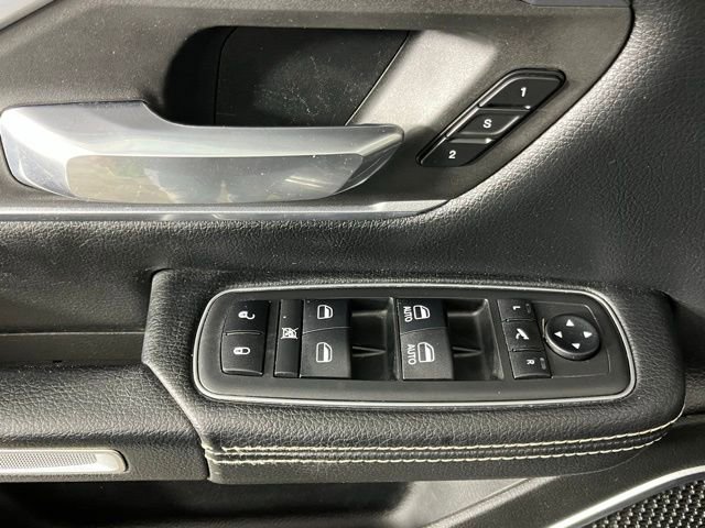 Used 2019 RAM 1500 Laramie image 23