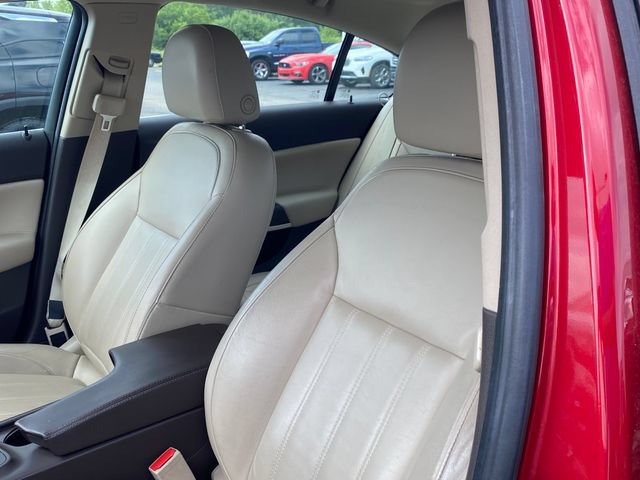 Used 2012 Buick Regal Premium FWD image 6