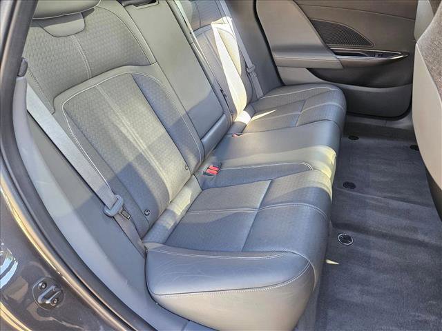 Used 2022 Lucid Air Grand Touring image 19