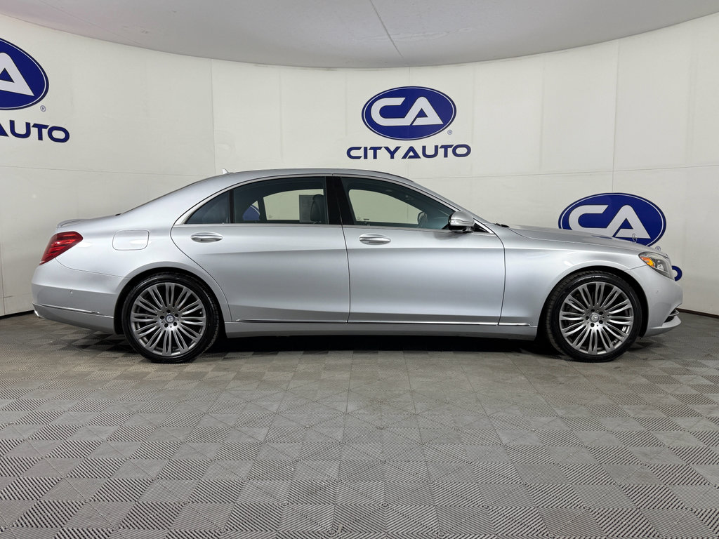 Used 2015 Mercedes-Benz S 550 Sedan image 3