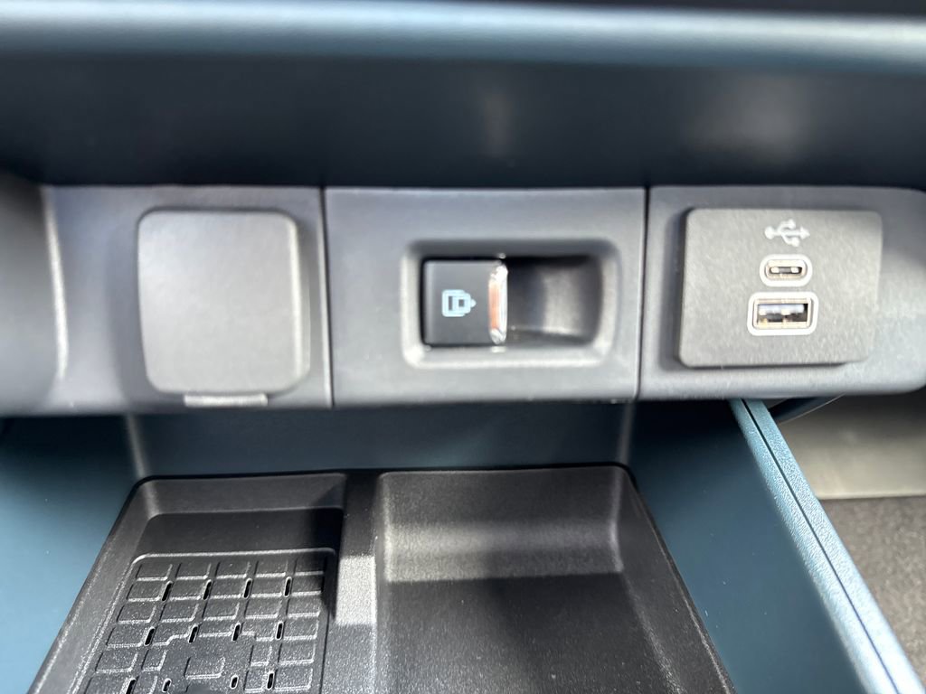 New 2025 Ford Maverick Lariat w/ 4K Tow Package image 34