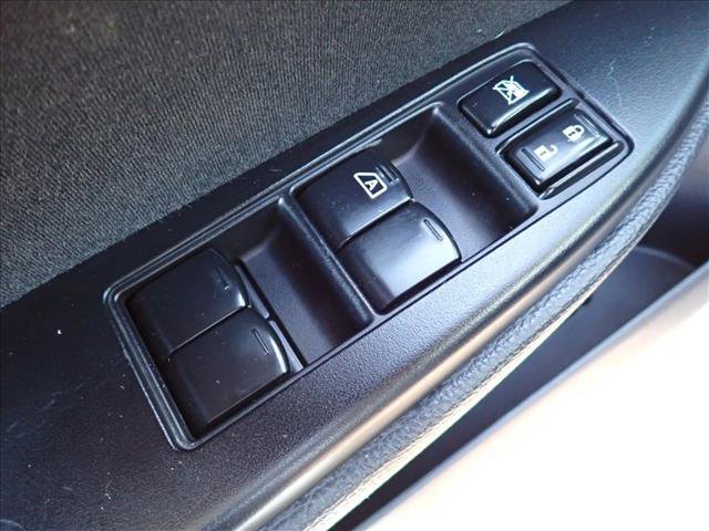 Used 2011 Subaru Outback 2.5i image 12