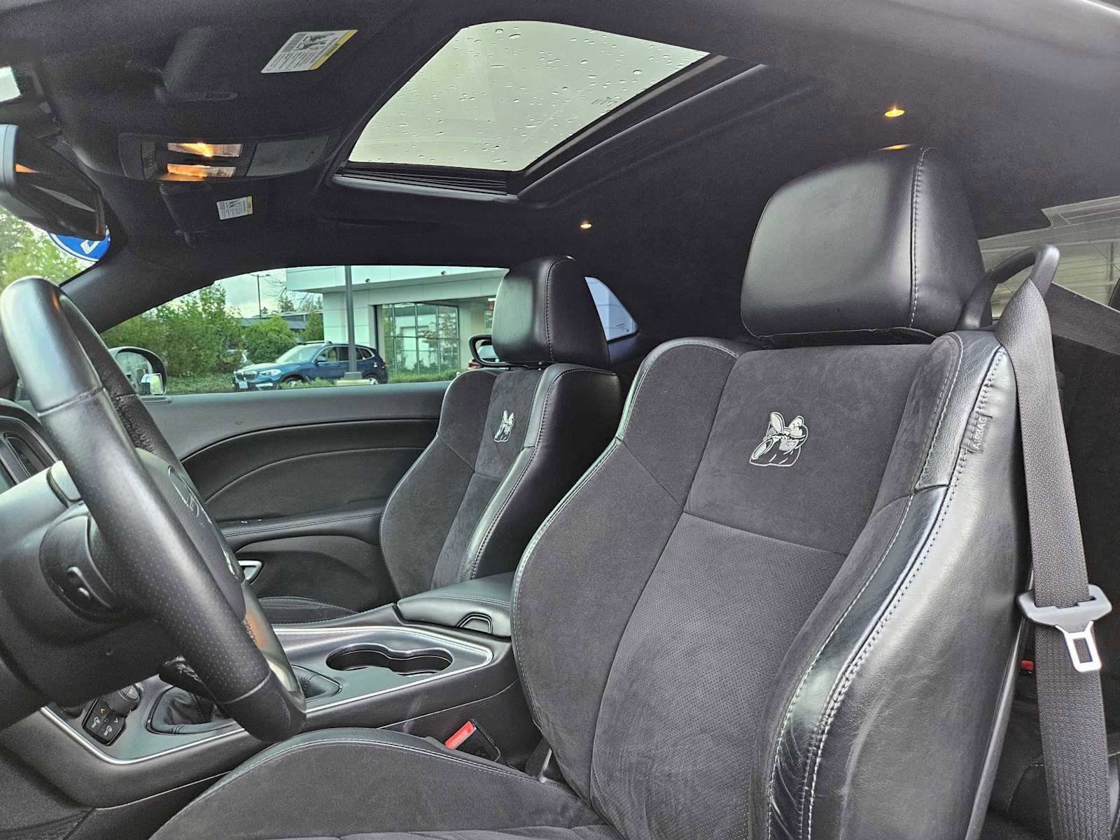 Used 2016 Dodge Challenger R/T Scat Pack w/ Leather Interior Group image 24