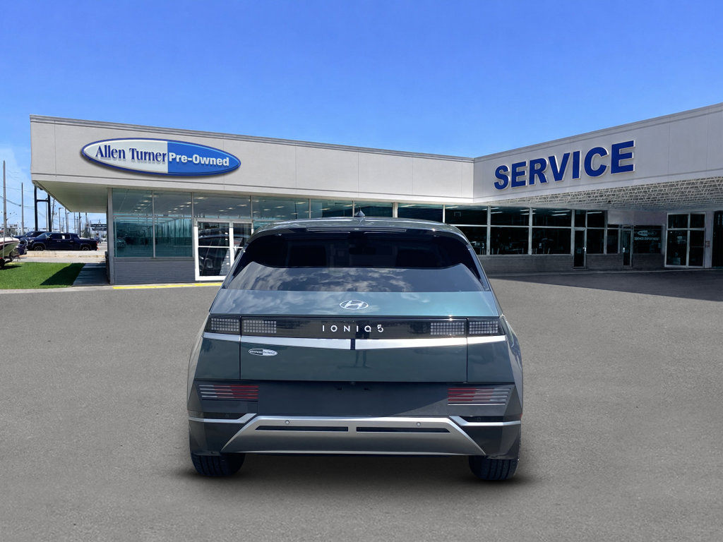 Certified 2023 Hyundai Ioniq 5 SEL w/ Cargo Package RWD image 7