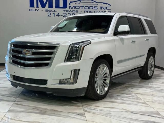 Used 2017 Cadillac Escalade Platinum image 2
