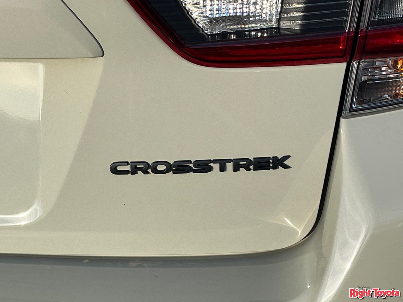 Used 2023 Subaru Crosstrek 2.0i Premium AWD/4WD image 11