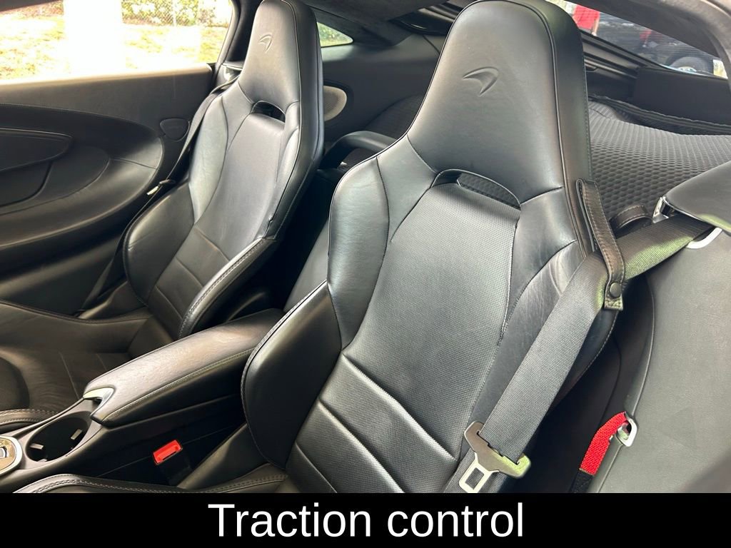 Used 2022 McLaren GT image 15