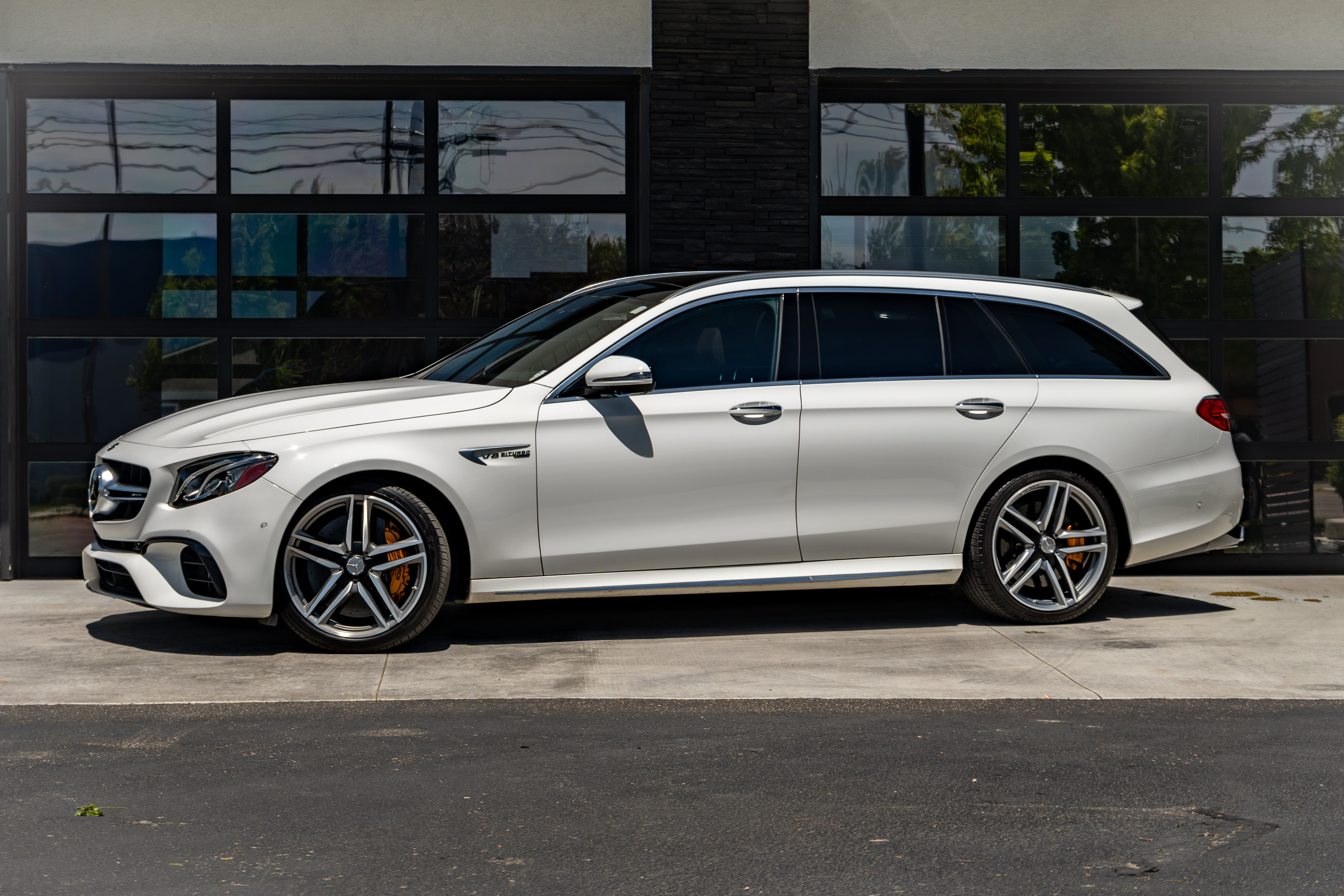Used 2018 Mercedes-Benz E 63 AMG S image 2