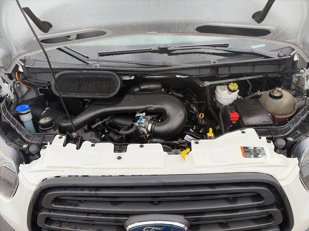 Certified 2019 Ford Transit 150 130 Medium Roof RWD image 38