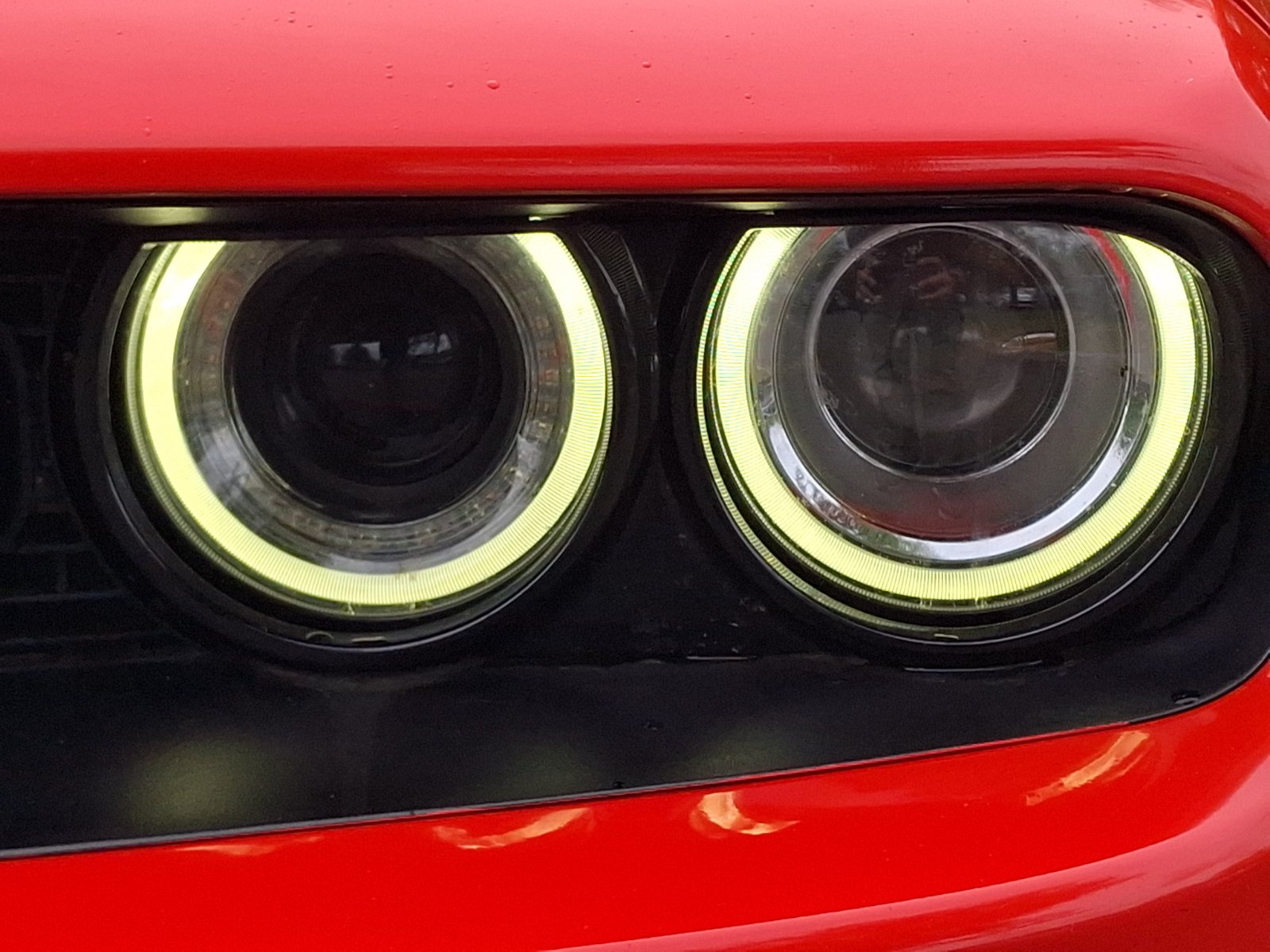 Used 2022 Dodge Challenger SXT w/ Blacktop Package RWD image 10