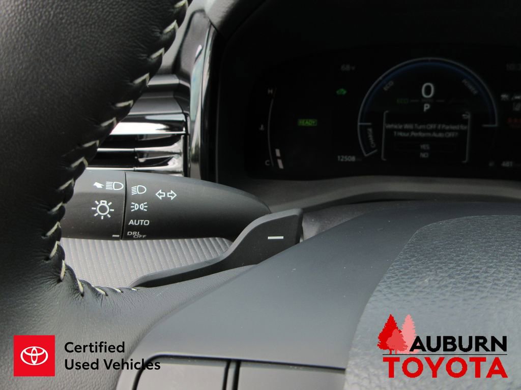 Certified 2025 Toyota Camry SE w/ Convenience Package FWD image 32