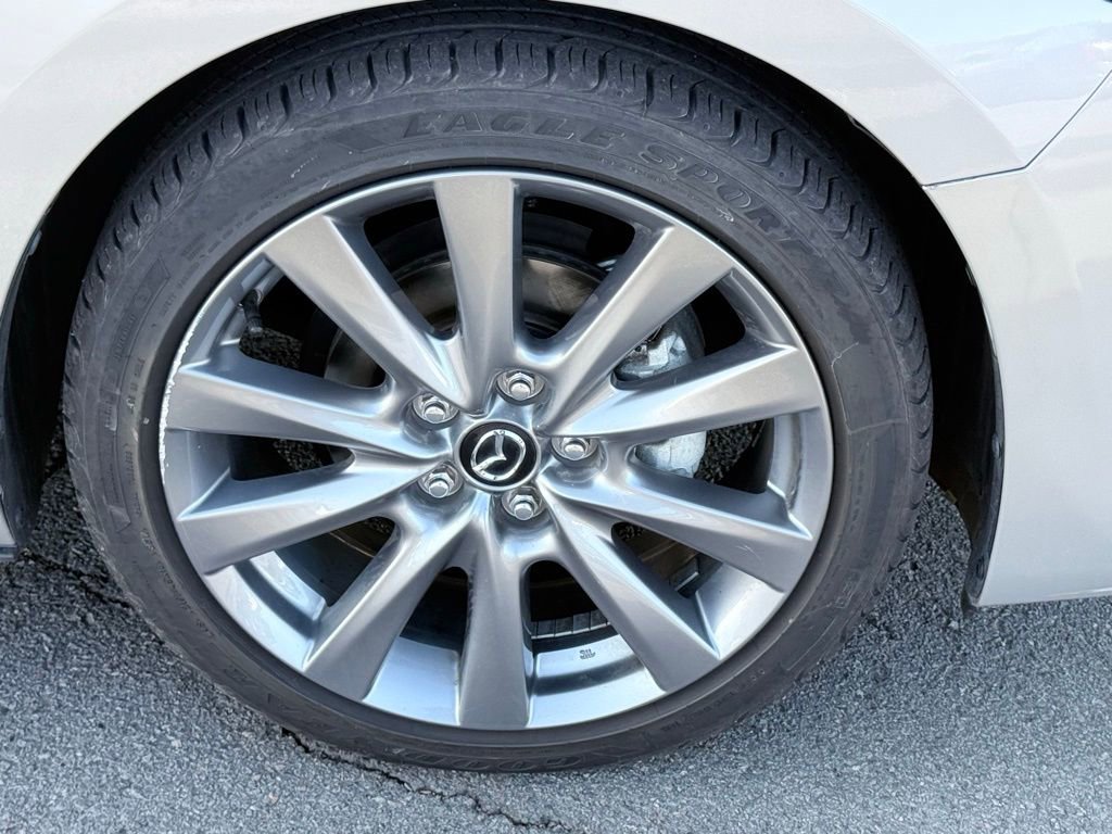 Used 2023 MAZDA MAZDA3 s image 33