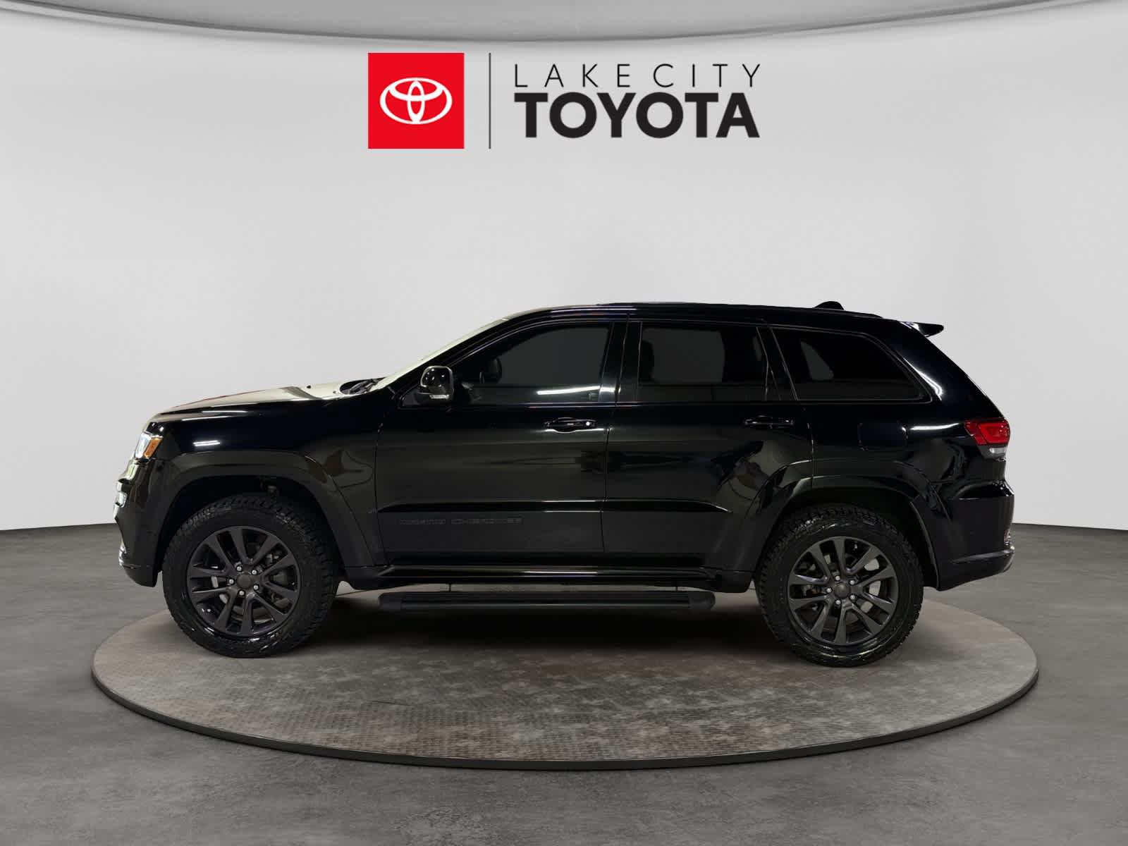 Used 2019 Jeep Grand Cherokee High Altitude AWD/4WD image 3