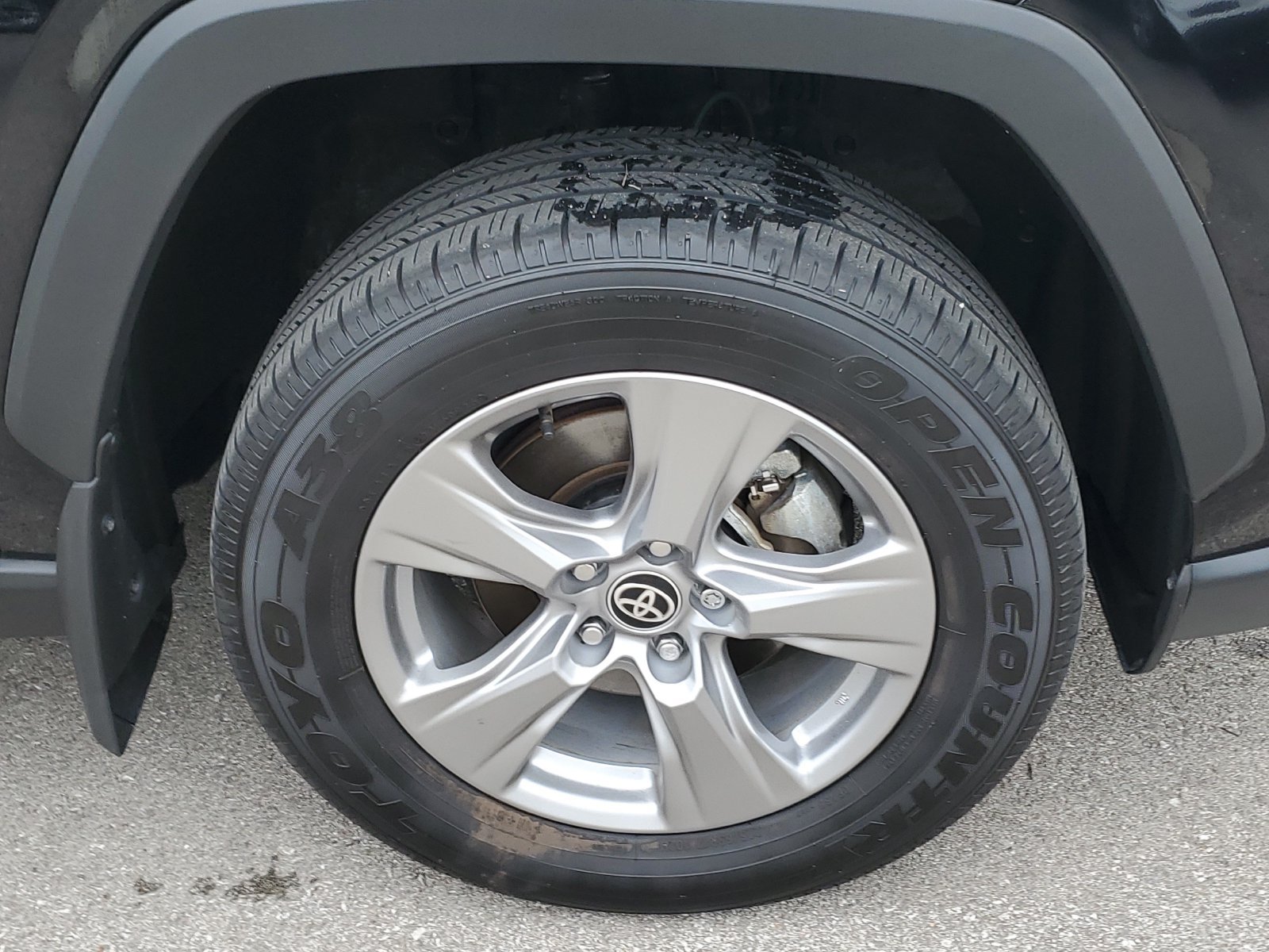 Certified 2025 Toyota RAV4 XLE w/ Convenience Package AWD/4WD image 6