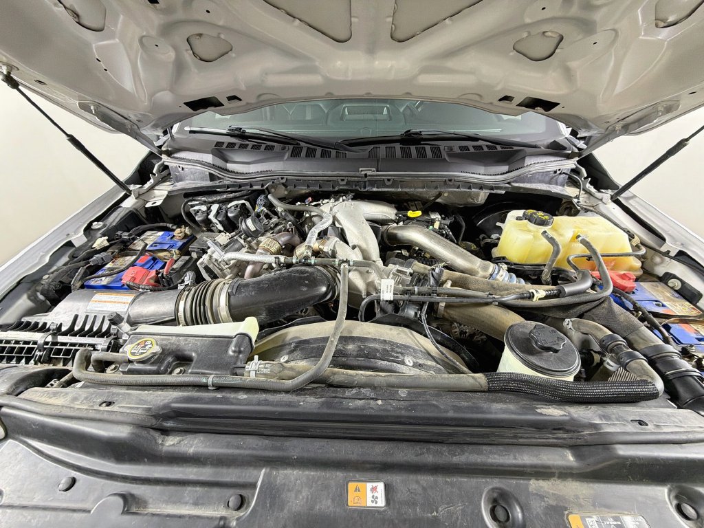 Used 2022 Ford F350 Platinum AWD/4WD image 27