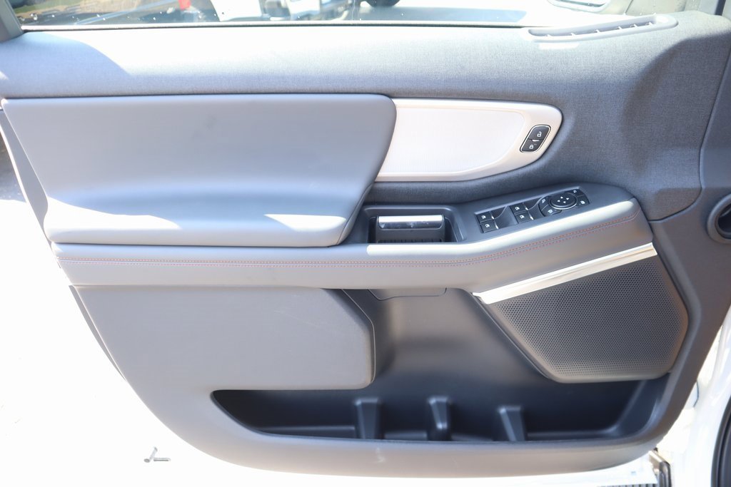 New 2025 Ford Expedition Max Active image 17