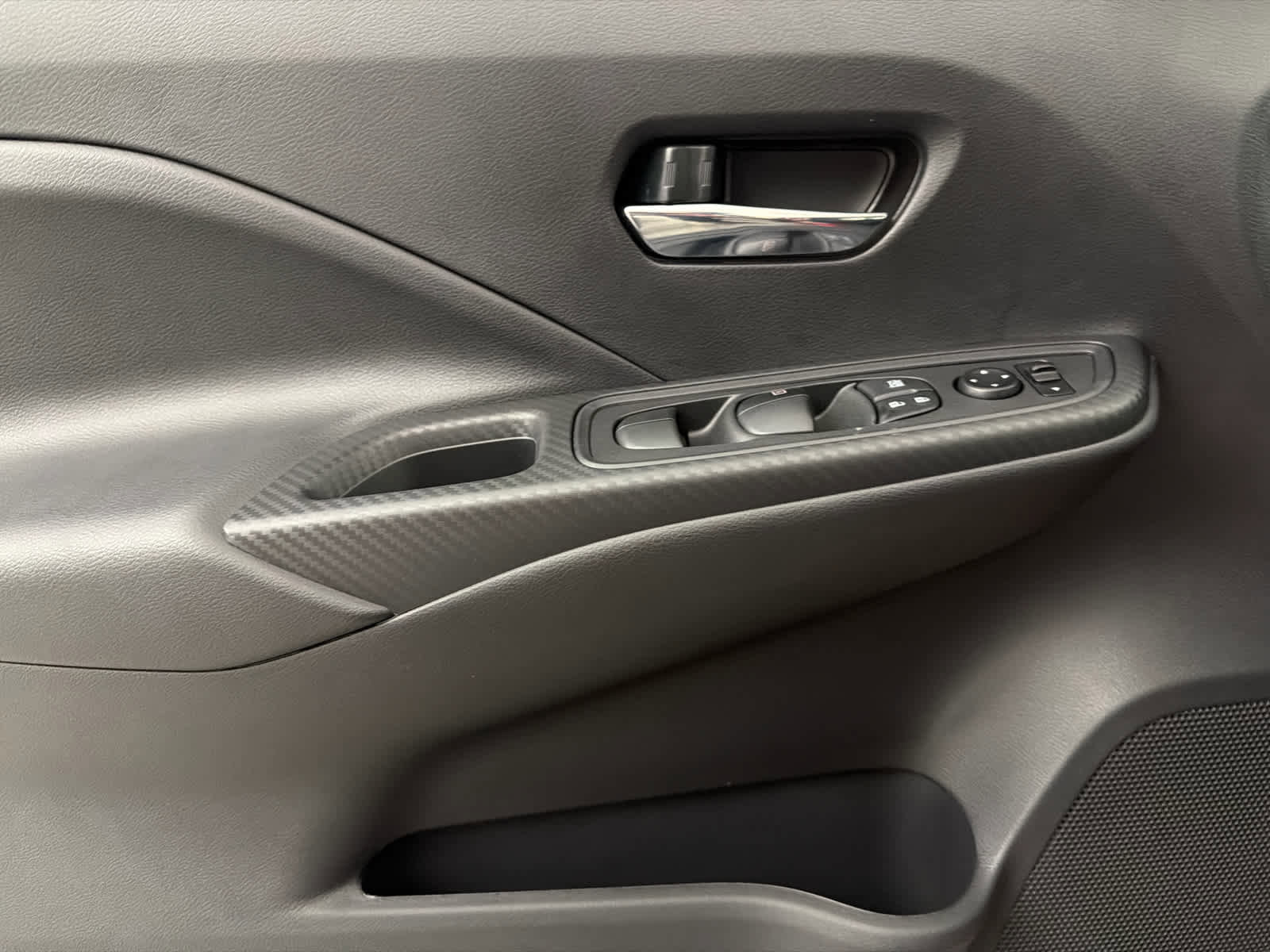 New 2025 Nissan Versa SV w/ Trunk Package image 22