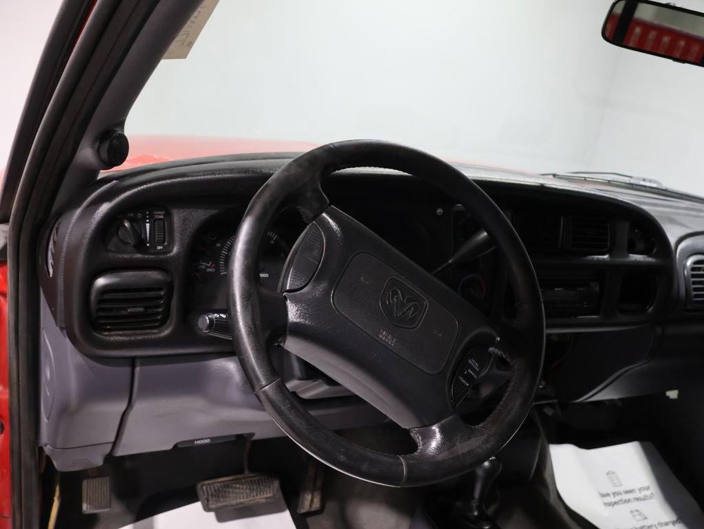 Used 2000 Dodge Ram 1500 Truck SLT image 17