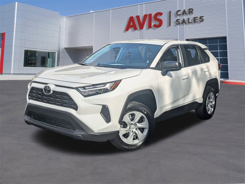 Used 2025 Toyota RAV4 LE image 1